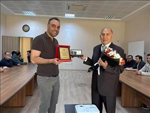 Yalova Üniversitesi Mühendislik Fakültesinde Prof. Dr. İbrahim Sevim İçin Emeklilik Töreni Düzenlendi