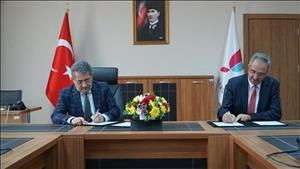 Yalova Üniversitesi İle Atatürk Bahçe Kültürleri Merkez Araştırma Enstitüsü Arasında İş Birliği Protokolü İmzalandı